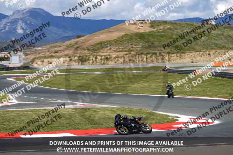 cadwell no limits trackday;cadwell park;cadwell park photographs;cadwell trackday photographs;enduro digital images;event digital images;eventdigitalimages;navarra;no limits trackdays;peter wileman photography;racing digital images;trackday digital images;trackday photos